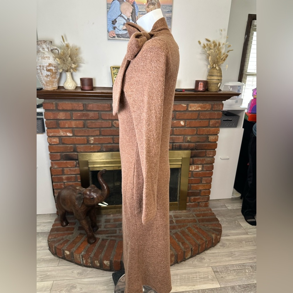 Chic Long Sleeve Knit Midi Dress -small - Picture 3 of 6